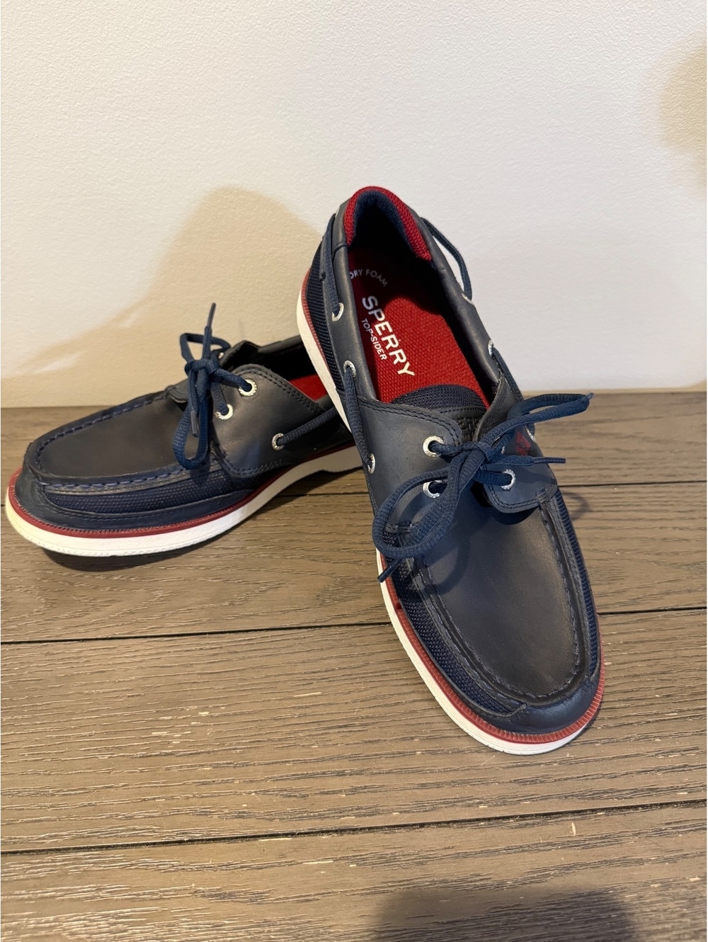 Sperry Navy Boat Shoes Men’s Size 9.5